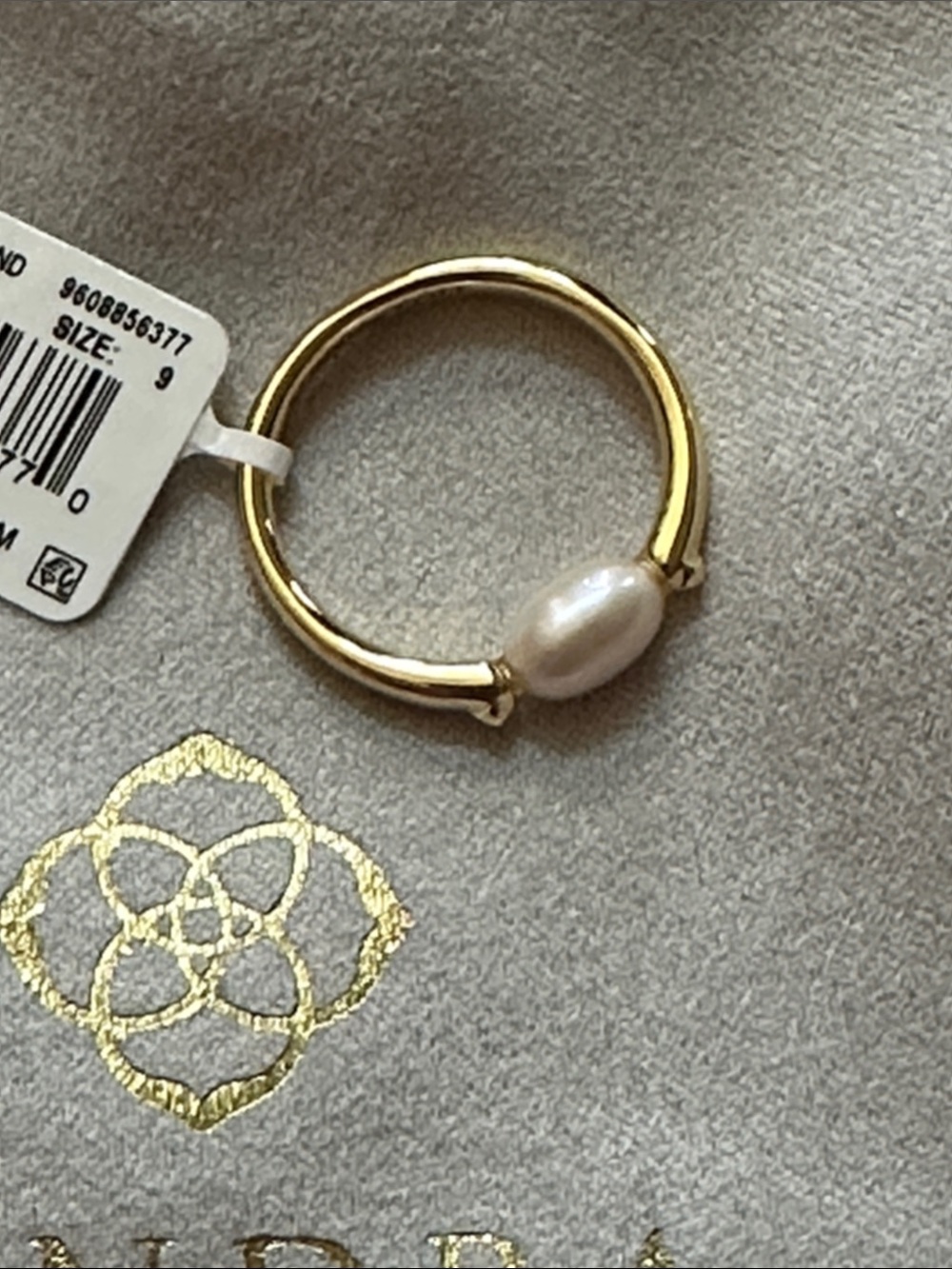Kendra Scott Leighton Gold Ring with Freshwater Cultured Pearl size 9